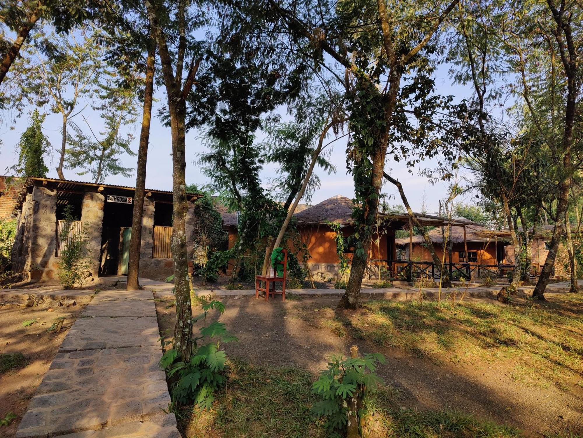 Red Rocks Rwanda - Campsite & Guesthouse Nyakinama Exterior foto